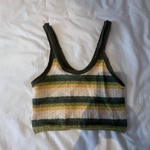 urban outfitters crop top
